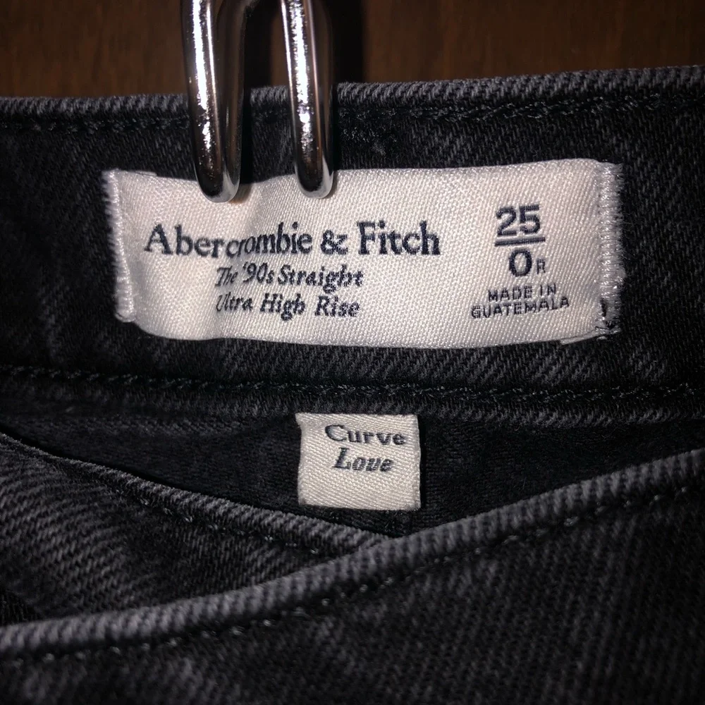 Abercrombie The 90s Straight Ultra High Rise size 25 curve love - Picture 4 of 4